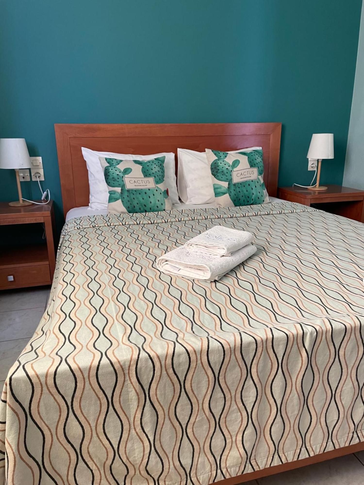 Helios Apartments بلاكاس المظهر الخارجي الصورة