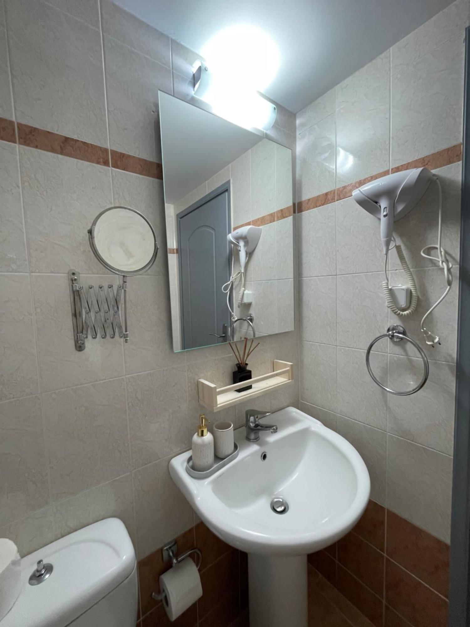 Helios Apartments بلاكاس المظهر الخارجي الصورة
